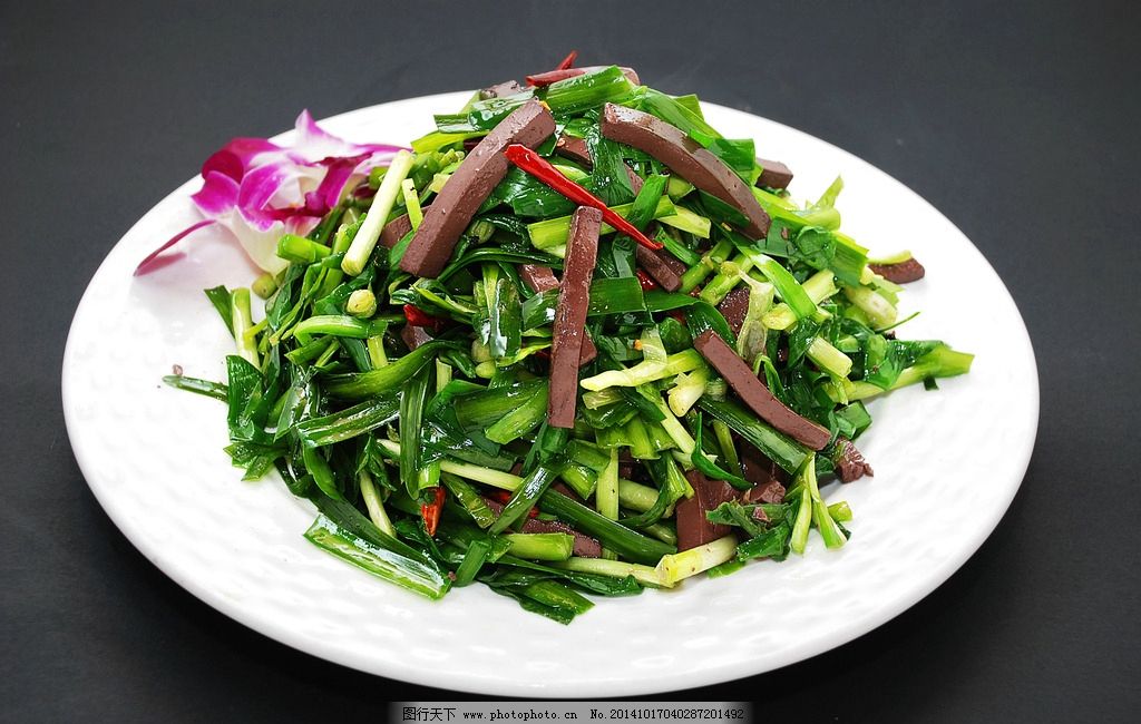 韭菜炒鸭血图片