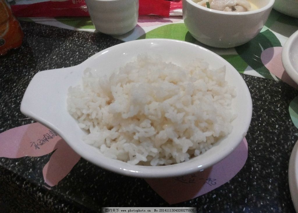 减肥的时候,主食应该吃米饭还是面条呢?难怪瘦