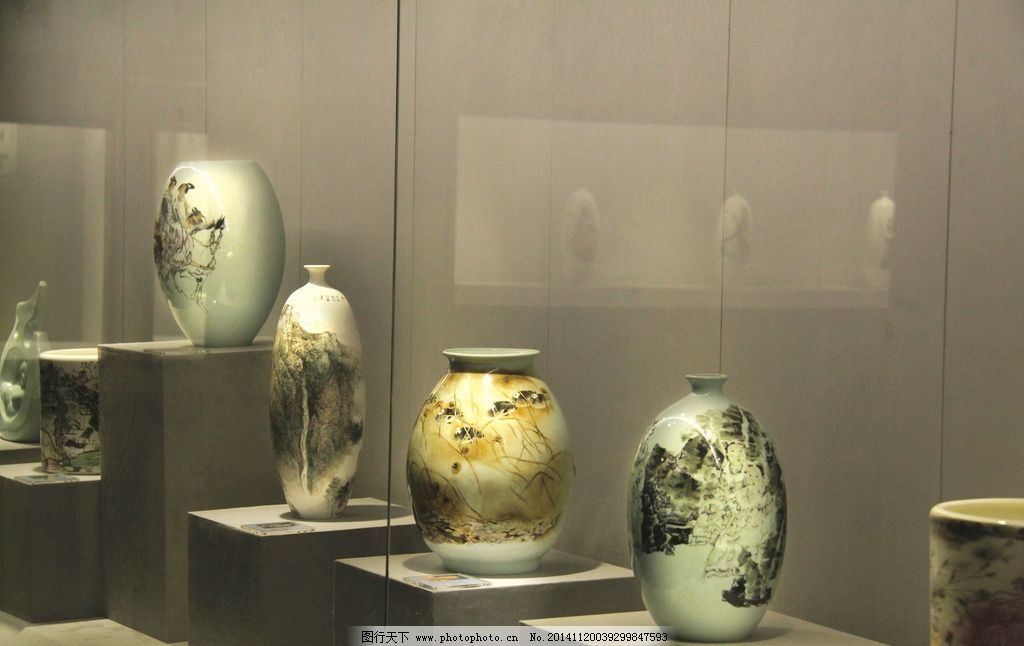 陶瓷艺术品展厅|龙胜徽艺装饰为闽龙集团艺术品展厅所做装修效果图通过甲方审核通