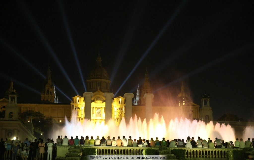 巴塞罗那音乐喷泉图片,西班牙 国家宫 夜景 摄影