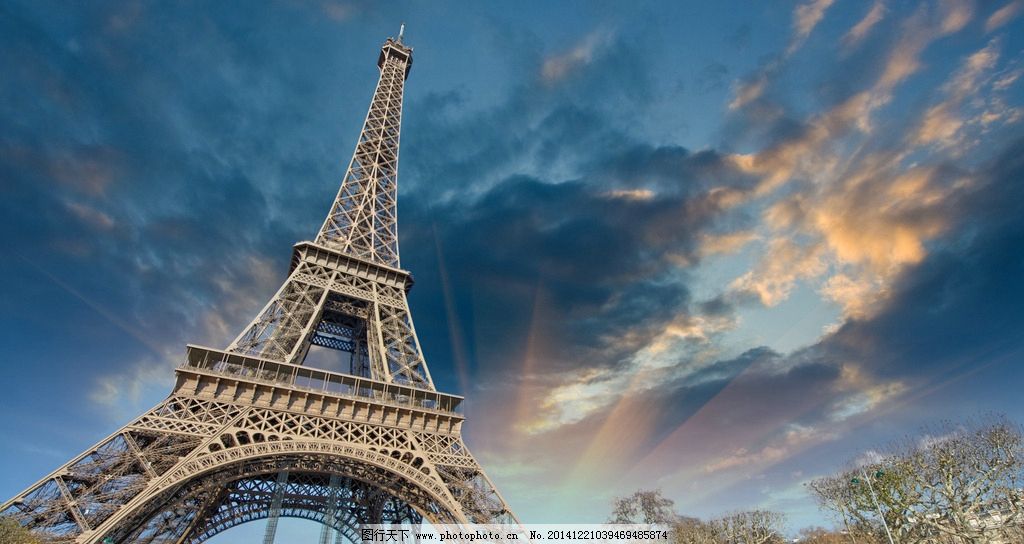巴黎铁塔 艾菲尔铁塔 法国 巴黎 蓝天 白云 著名